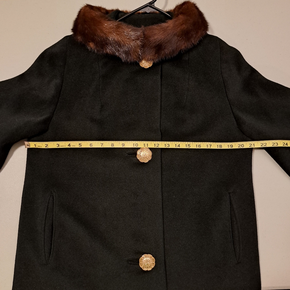 Vintage MINK Collar Wool Coat, Size Small/Medium - Picture 15 of 16